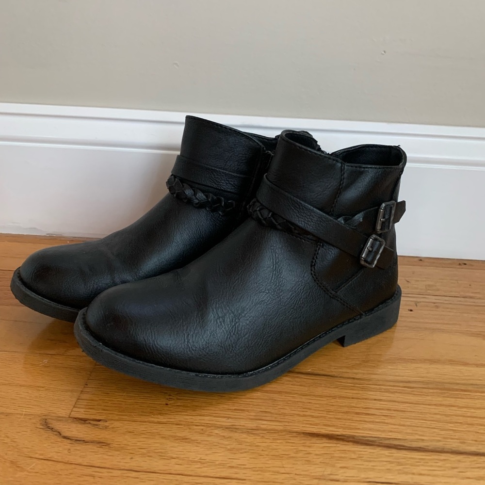 Youth blowfish boot size 5